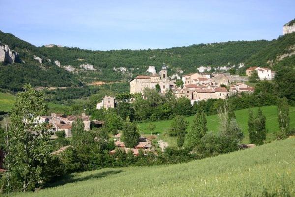 Gite Le Jaya Saint-Georges-de-Luzencon Luaran gambar
