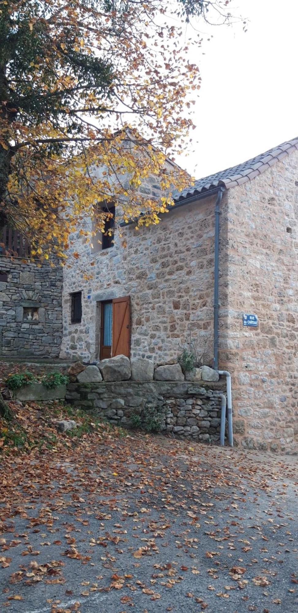 Gite Le Jaya Saint-Georges-de-Luzencon Luaran gambar